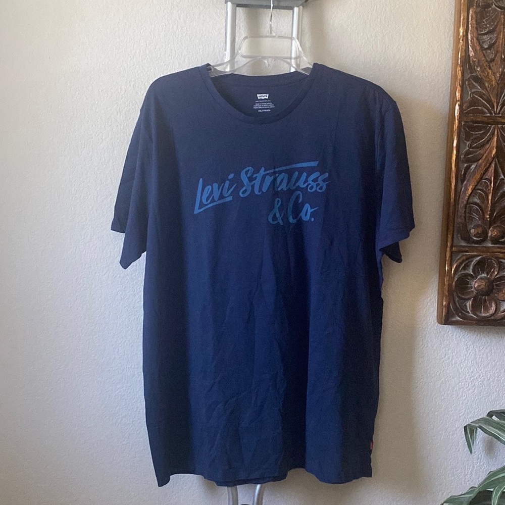 Blue shirt Levi’s tags still on